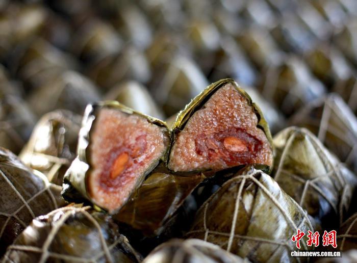 定安粽子是典型的鹹粽。定安縣融媒體中心 供圖