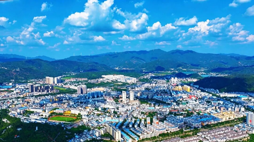 【聚焦党代会】教育兴县育桃李  优质均衡惠民生