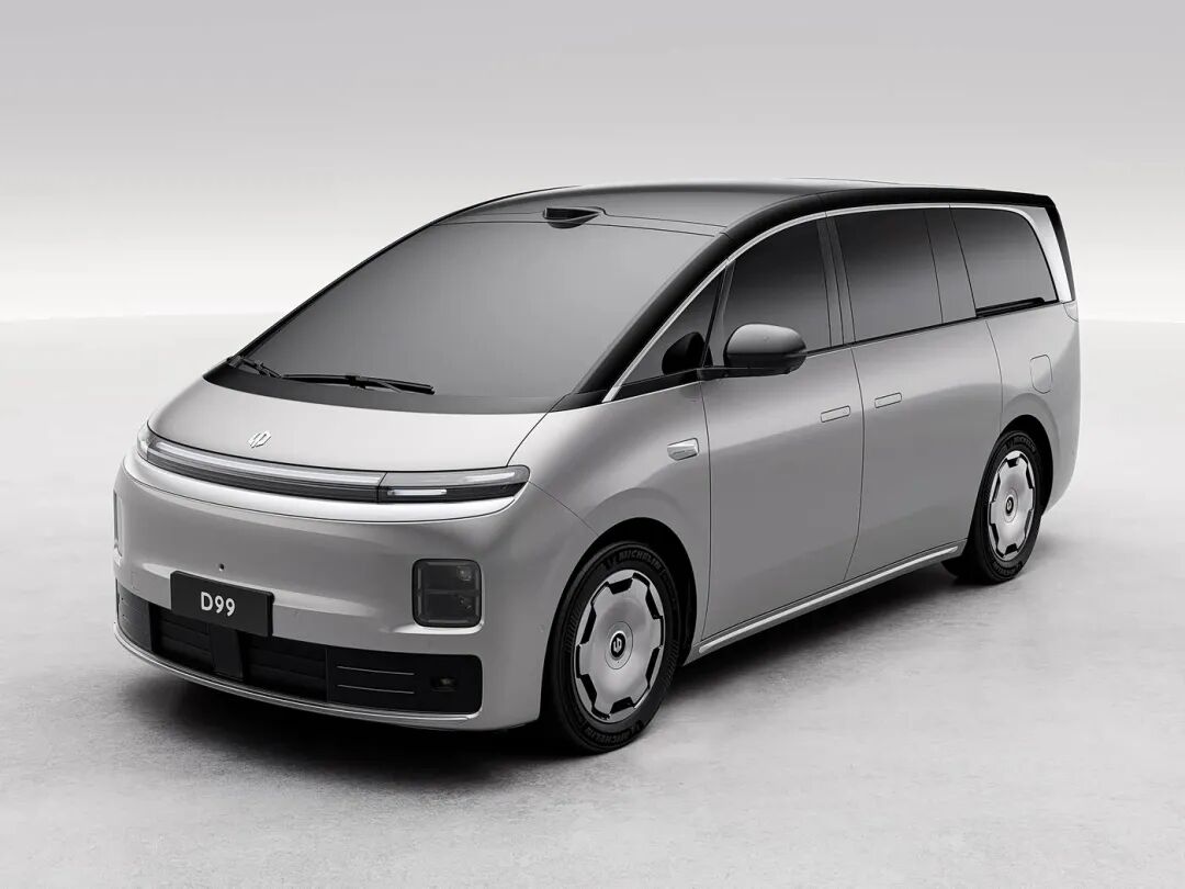可能是性价比最高的MPV，零跑D99上市 原厂配节能轮胎
