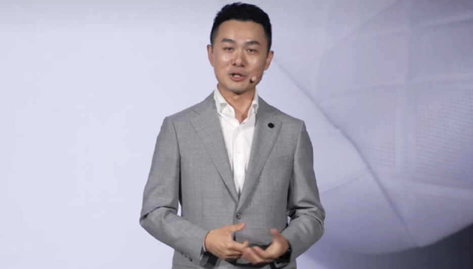 24.98万起！半价提M9，零跑D99降维打击MPV，全面对标鸿蒙系列