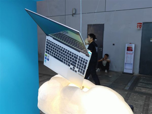 不服来称！雷神ZERO Air 16小轻龙BW2026摆擂台：赢了免费送一台