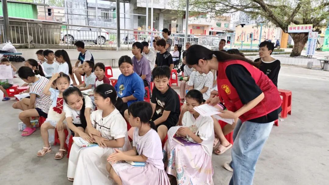 良江镇:书香润乡村 悦读伴成长 良江镇:书香润乡村 悦读伴成长