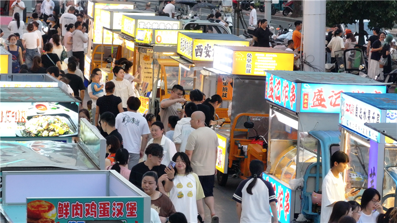 煙火夜市。南陵縣委宣傳部供圖