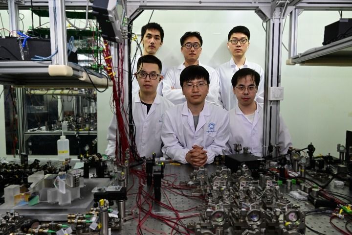 “九章四号”技术研发团队成员。新华社记者 周牧 摄