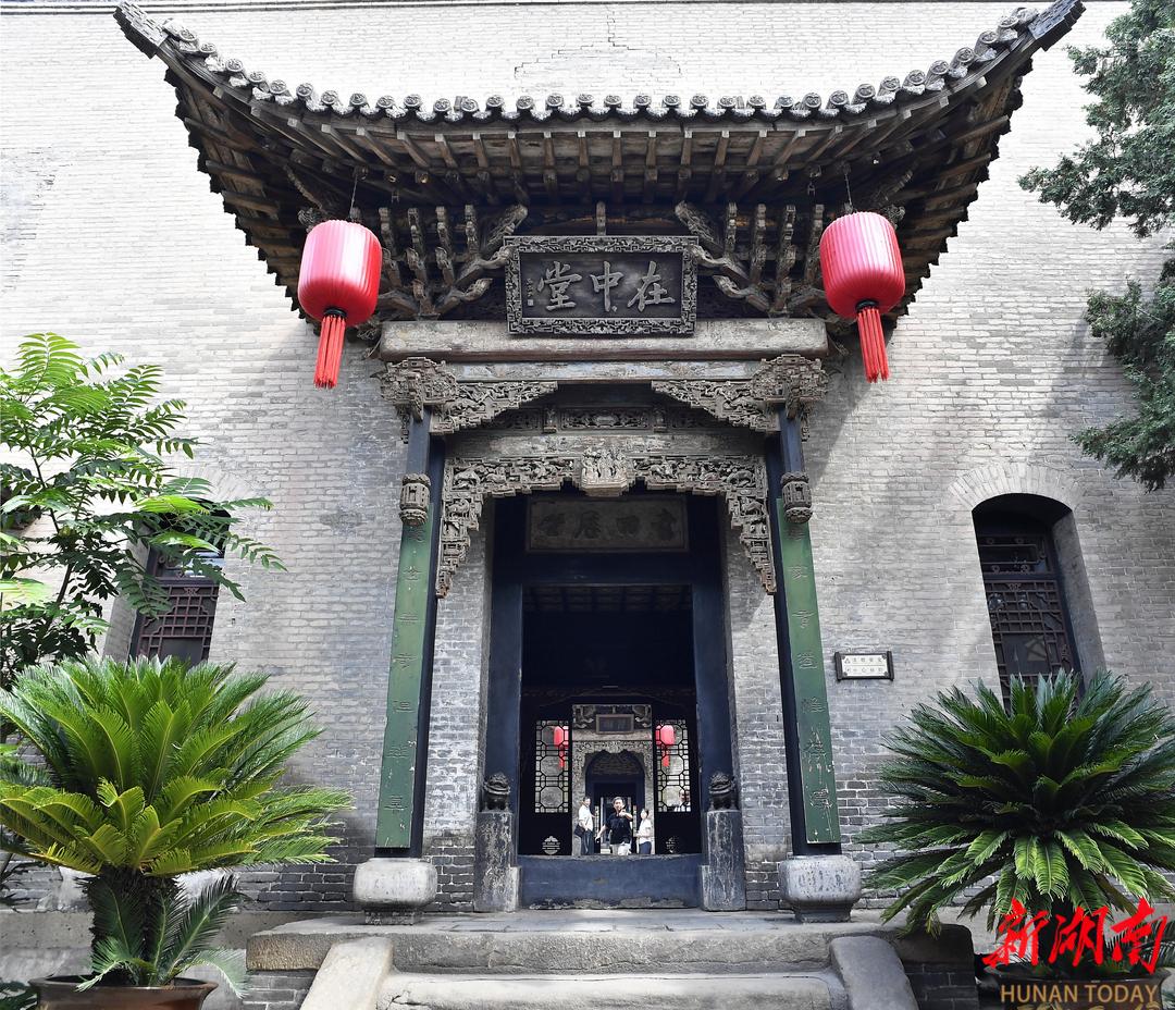 楹联中国行（93）丨厚德载物处，百年晋商魂