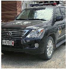 内蒙古一警车被指擅自更换车标