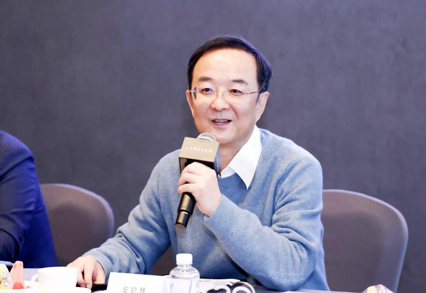 安聪慧：吉利核心问题是缺乏爆款产品 会更注重品牌规划
