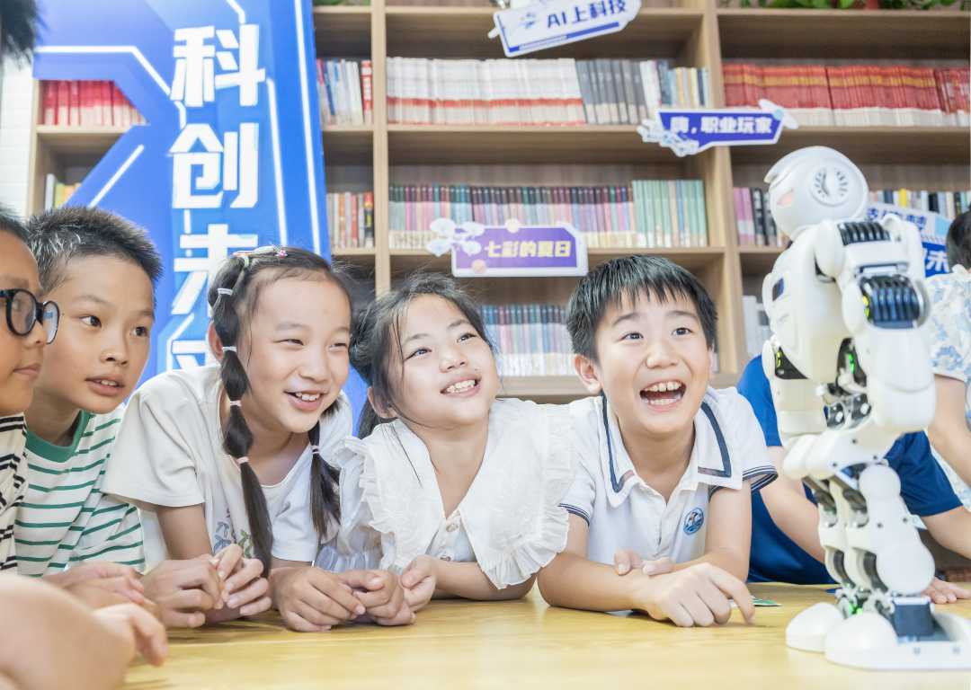江苏南通:感受科技魅力 江苏南通:感受科技魅力