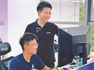 他们让汽车真正长出“大脑”