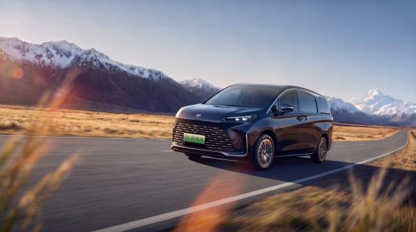 GL8达成220万里程碑,别克开启“新能源家用大车”时代 GL8达成220万里程碑,别克开启“新能源家用大车”时代