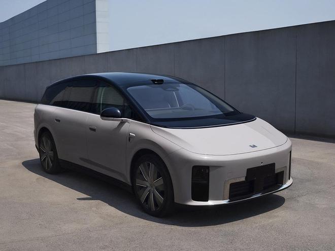 理想i9计划9月中旬正式发布，定位纯电旗舰六座SUV