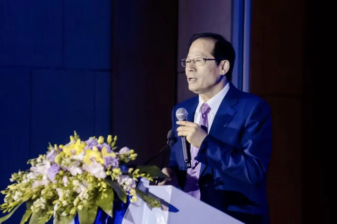 江苏退伍军人卖吸尘器，年入百亿