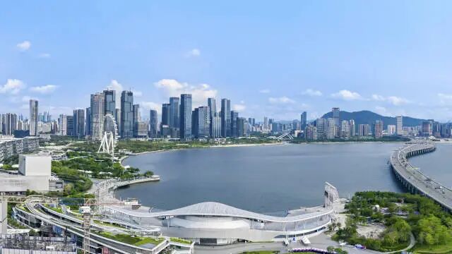 蝉联第一，深圳凭什么撑起深港穗创新集群的“王冠”？
