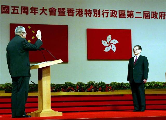 【逝者】董建华与上海：一口流利上海话，沪港合作推动者