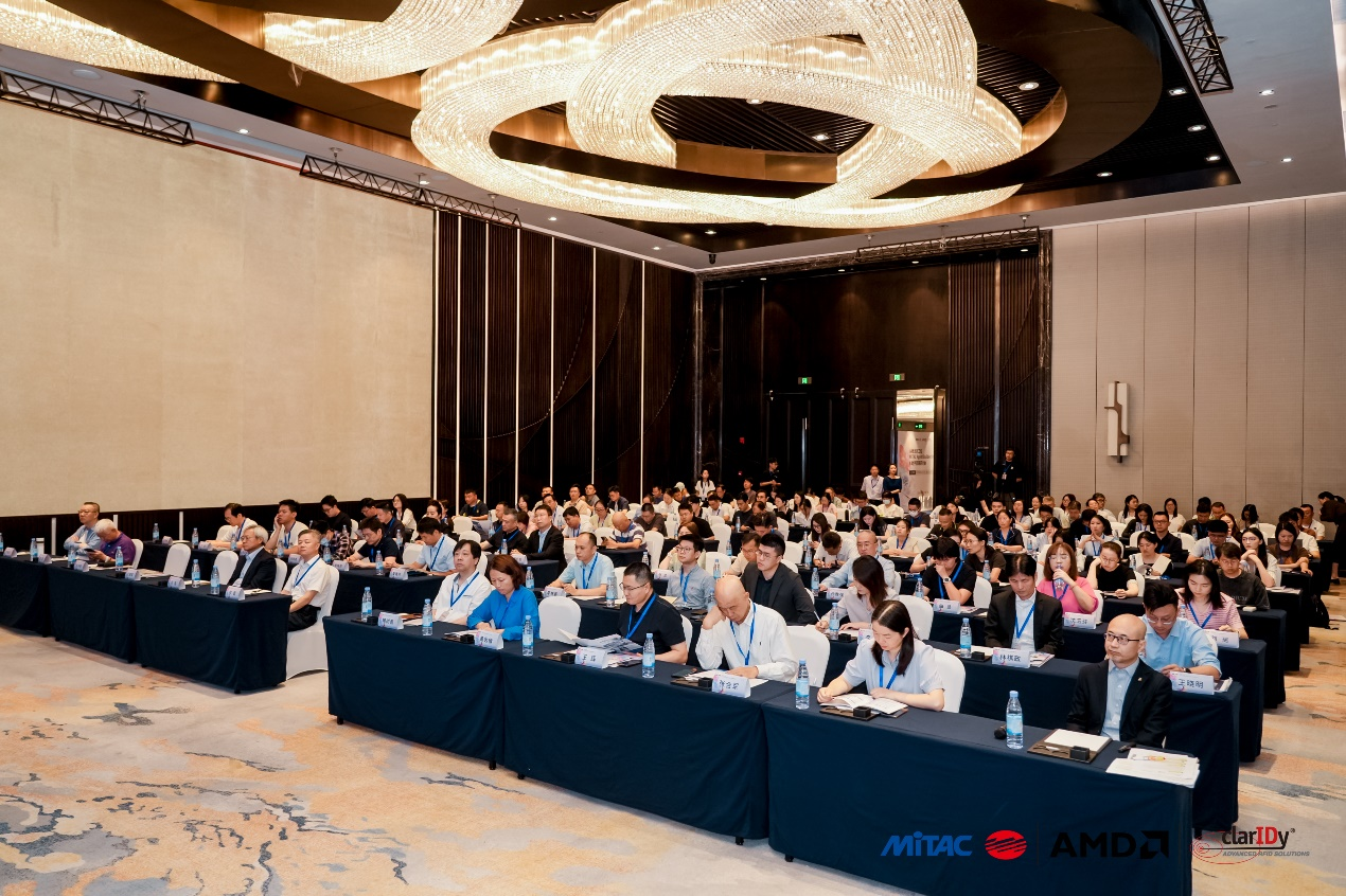 AI Agent赋能文旅公共服务:从概念到“数字员工”落地探索研讨会在无锡举办 AI Agent赋能文旅公共服务:从概念到“数字员工”落地探索研讨会在无锡举办