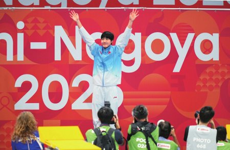13岁“小孩姐”于子迪：下次能游得更快