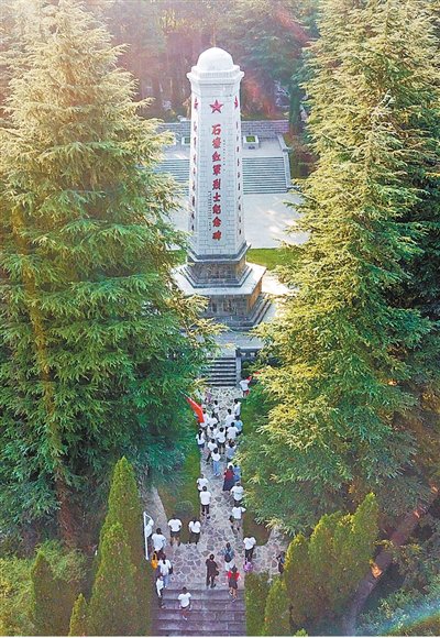 三代接力，从一个人到一群人