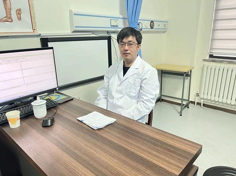 别让疼痛反复“绑架”你！北京东城中医医院青年中医李飞：我只磨一件事，看懂疼痛的“真相”