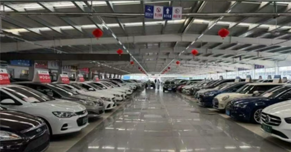 拍卖市场连续八年新高！二手纯电拍卖均价碾压燃油车：差价达1.26万元