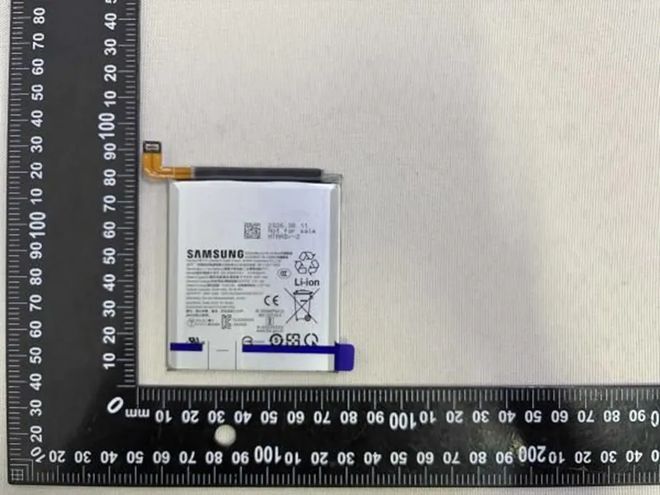 增幅约14%:消息称三星Galaxy S27 Ultra手机配5700mAh电池 增幅约14%:消息称三星Galaxy S27 Ultra手机配5700mAh电池