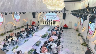 为“守国的人”牵起“守家的手” 为“守国的人”牵起“守家的手”