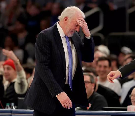 69岁的波波维奇,也经历着人生最艰难的一年