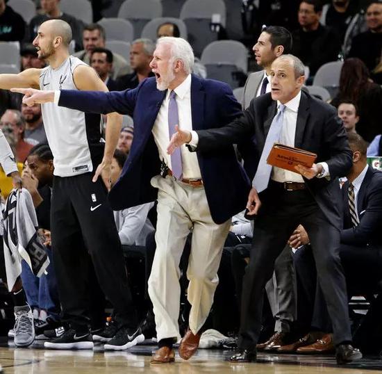 69岁的波波维奇,也经历着人生最艰难的一年