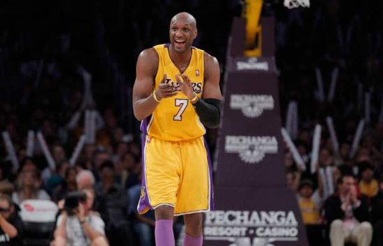 曾讓詹皇都驚呆的他,成了NBA「最慘」球員(影)-黑特籃球-NBA新聞影音圖片分享社區