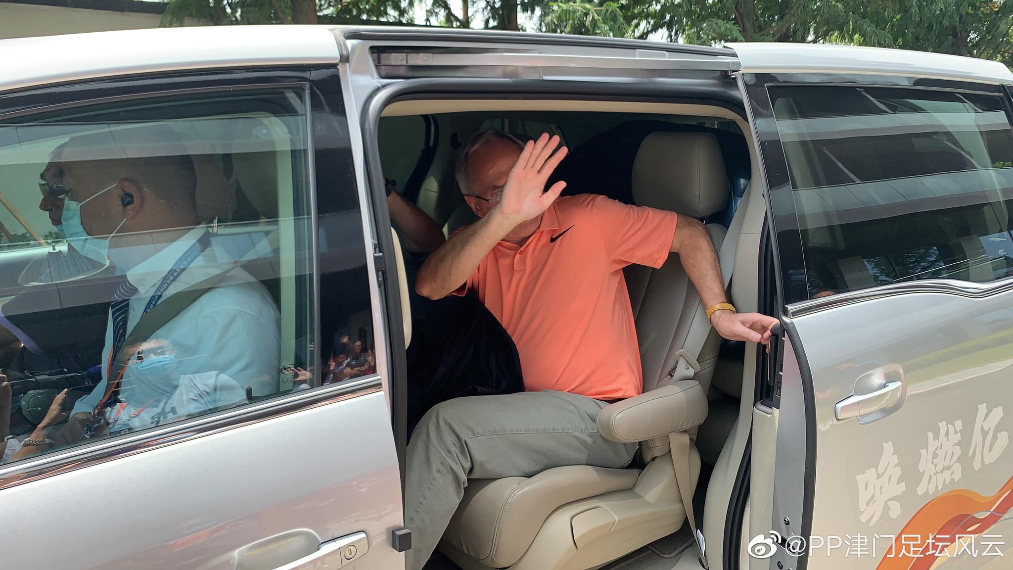 帶大哥躺一把！申京錘爆騎士雙塔喂飽射手群 攻堅+策動=火箭基石