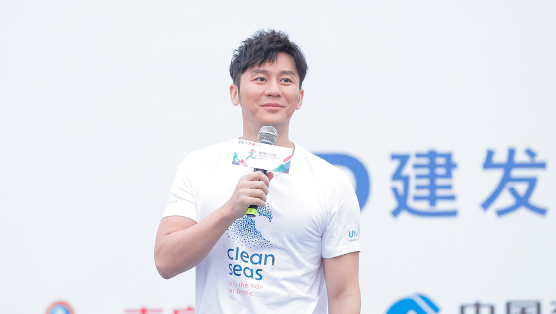 大黑牛李晨助阵厦门马拉松