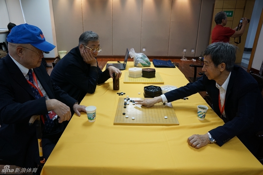 应氏杯决胜局研究室