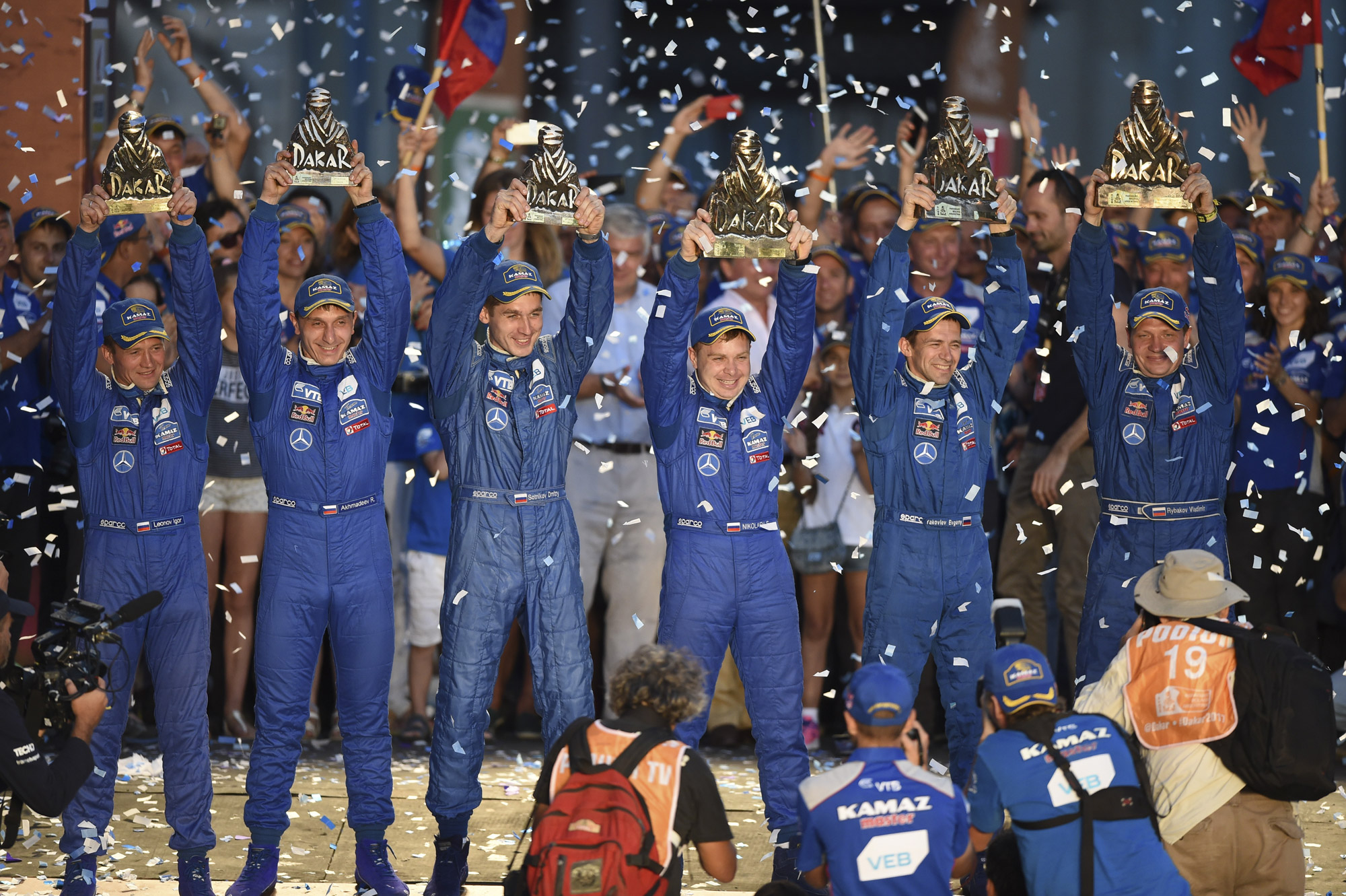 达喀尔卡车组卡玛兹夺冠