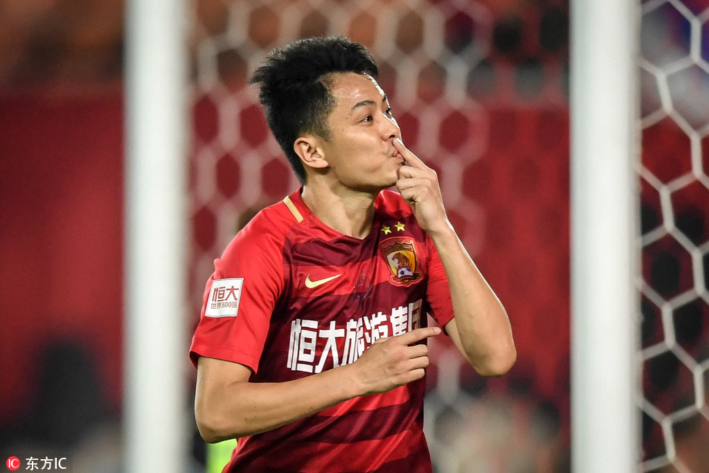 圣枪哥什么时候多了这么多"粉丝"