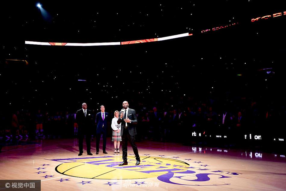 科比球衣退役仪式现场