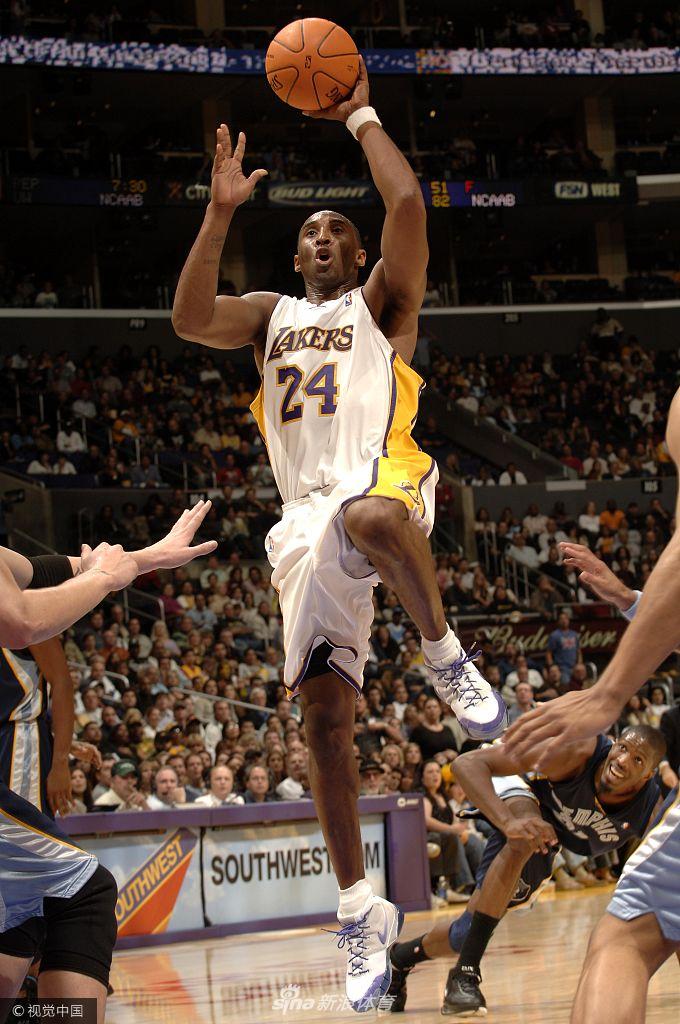 科比生涯36件球衣一览 封神之路