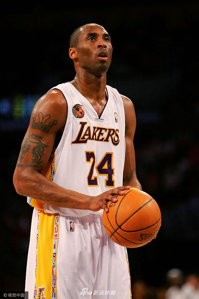 科比生涯36件球衣一览 封神之路