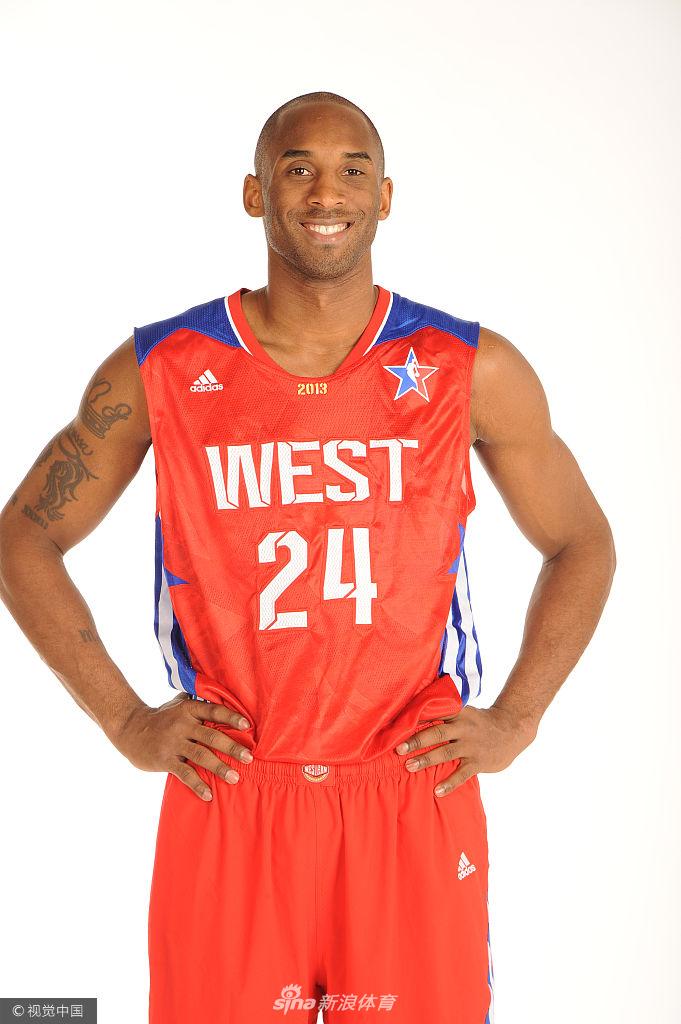 科比生涯36件球衣一览 封神之路