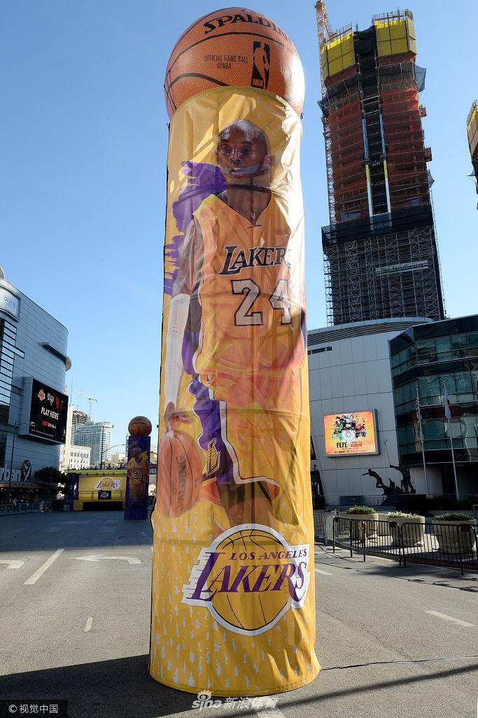 科比球衣退役仪式准备就绪