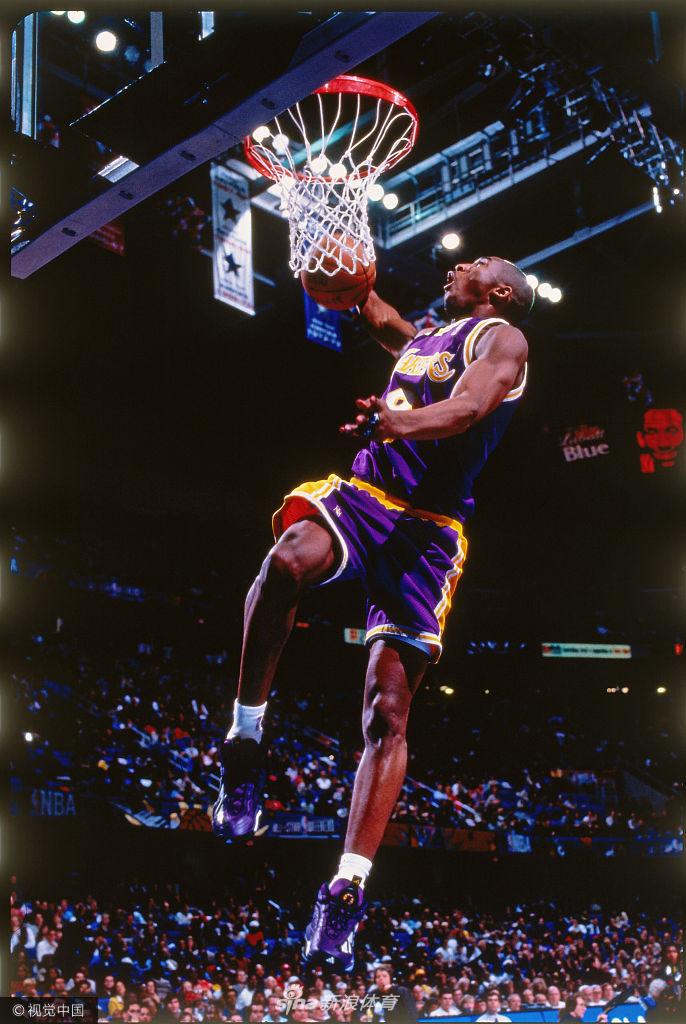 科比生涯36件球衣一览 封神之路