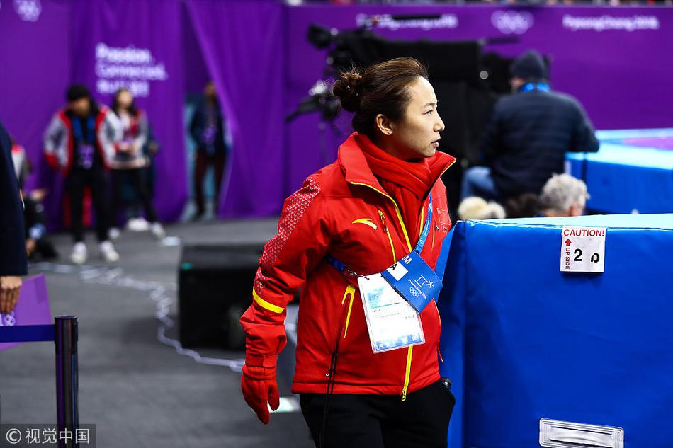 .男子1000米武大靖被判犯规图片 70426 950x6