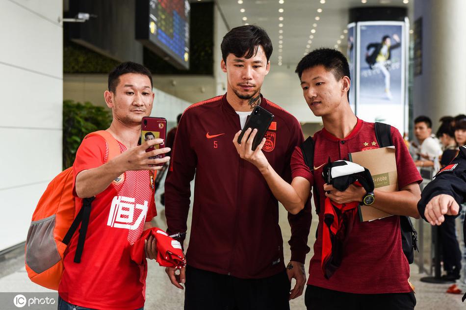 最后1分鐘領先8分后連續失誤！華子關鍵2罰不中 吉萊斯皮跳投絕殺