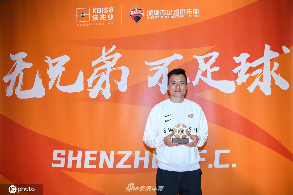 休赛期被交易换科林斯！船记：快船球迷没意识到鲍威尔的重要性