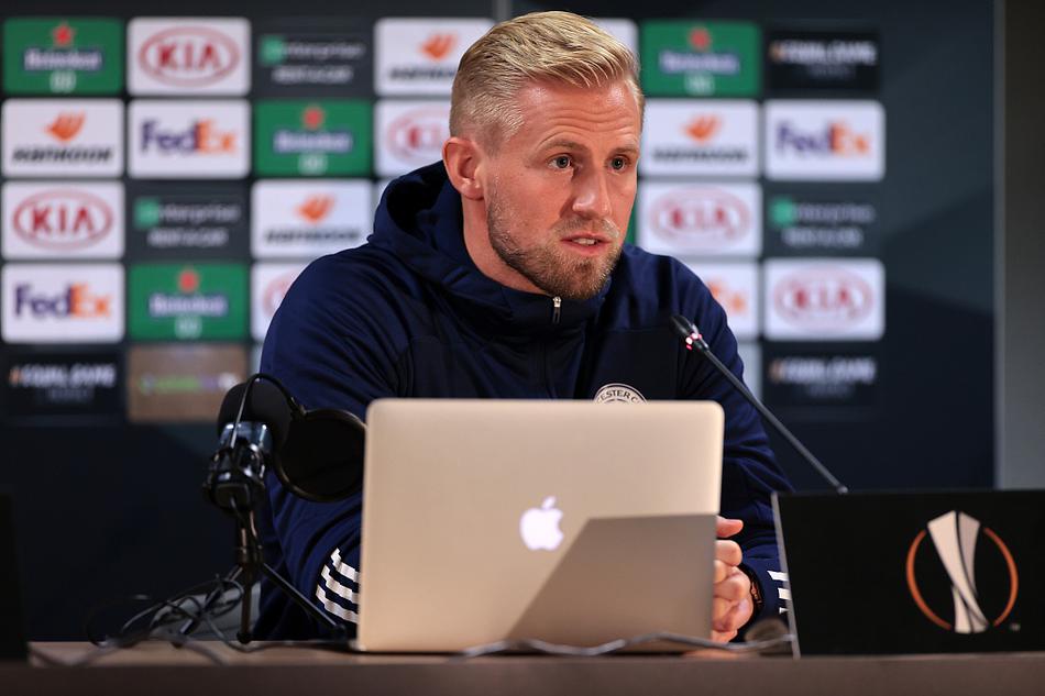 训练场上，一道蓝色身影正全神贯注地进行传接球练习，他就是土耳其中场云代尔。细腻的脚法和专注的眼神，预示着他随时准备在边路为球队撕开对手的防线。