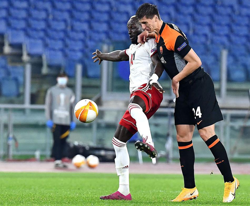 终场哨响，哲科眼神中充满不甘与遗憾，奥林匹克的这个夜晚不属于罗马的进球。