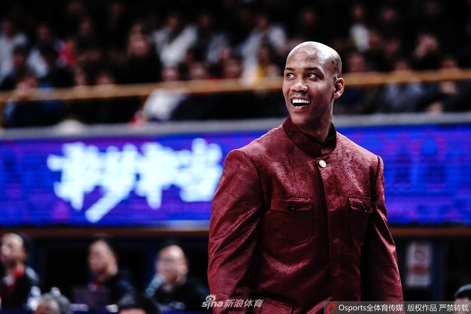 苍月岛战神复古