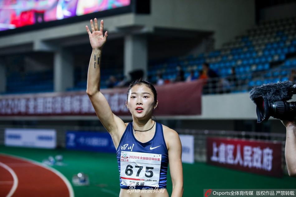 女子100米栏决赛吴艳妮夺冠