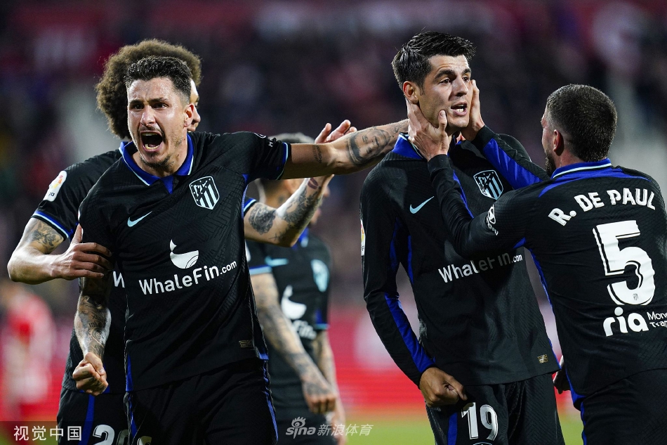 赫罗纳门将加扎尼加在此前的比赛中高接低挡，多次化解险情，却最终在最后时刻功亏一篑。