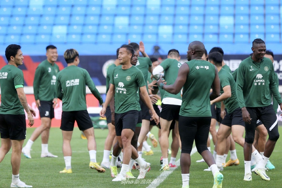 是好是壞？湖人管理層大變動！巴斯兄弟被炒，佩林卡位置也不保？