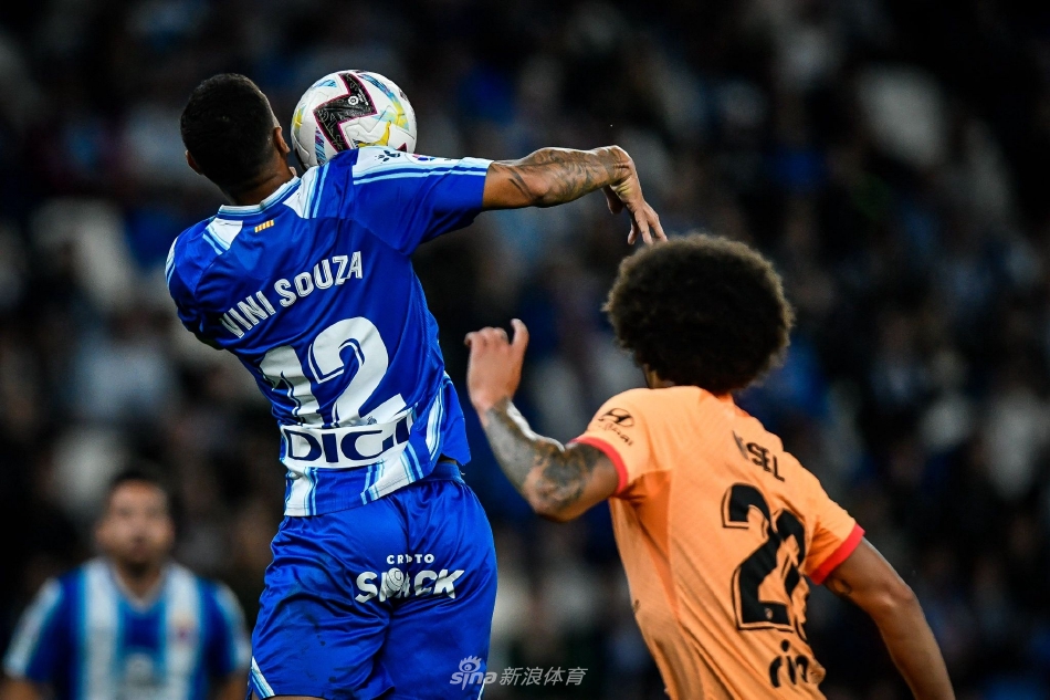 兩分失準！阿倫全場13投4中，三分9中4，得到12分2籃板1助攻
