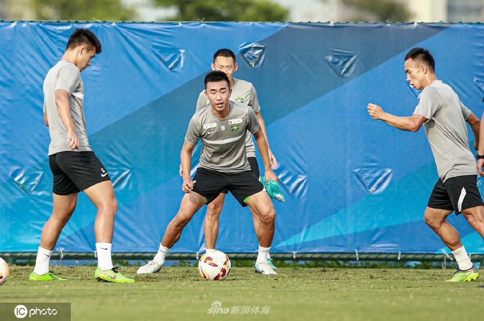 ESPN：39岁胡尔克重新迎来职业生涯黄金阶段，他已不考虑离队